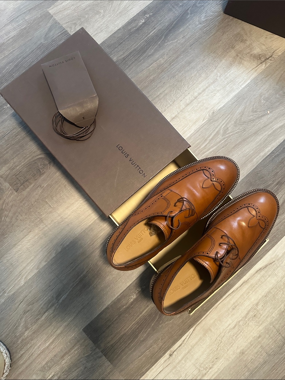 Louis Vuitton Tan Brown Leather Wingtip Derby Shoes